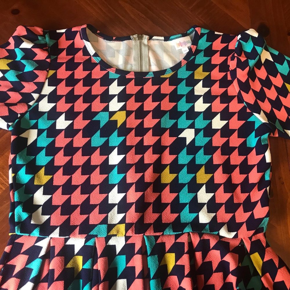 LulaRoe Amelia Dress 2XL - geometric print - Great condition!